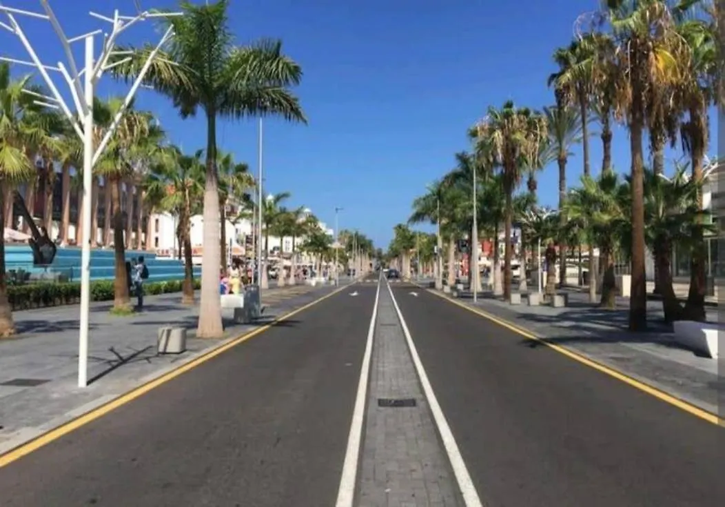 Apartment Holidays In Playa De Las Americas Arona